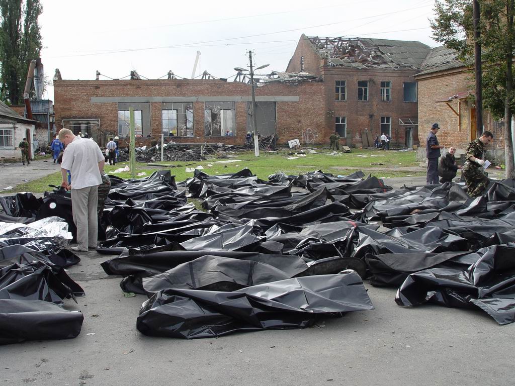 Beslan. Corpses of hostages in sacks
