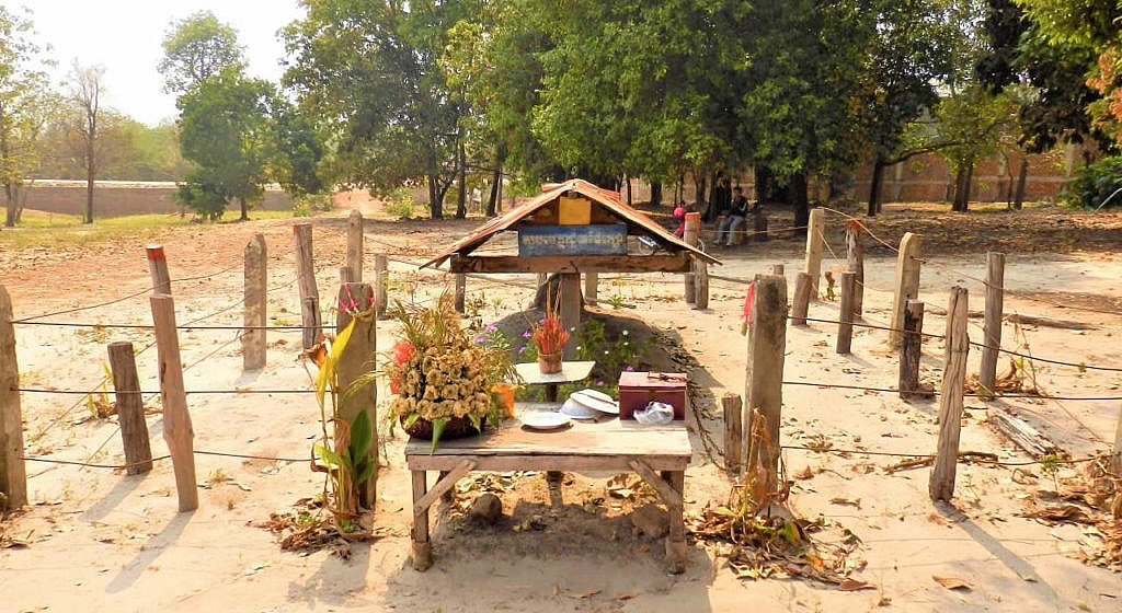 Pol Pot's grave