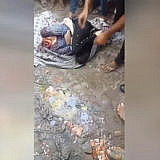 Обезглавленный труп женщины достали из канализации