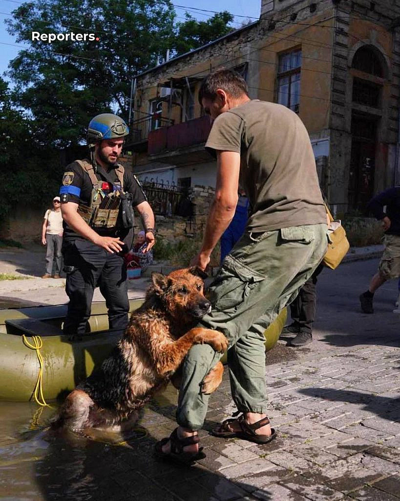 Затопленный Херсон. Украина