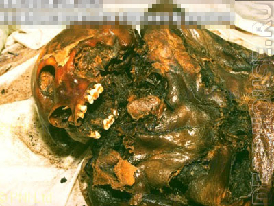 Мумия. Это тело пролежало в земле 2500 лет