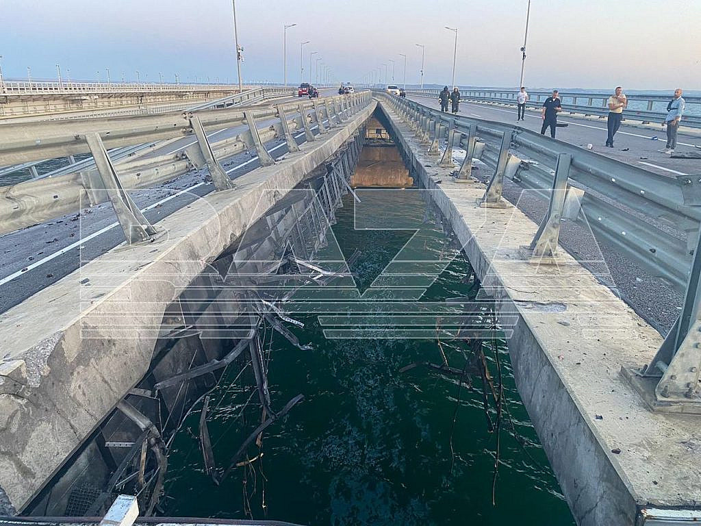 Последствия удара по Крымскому мосту