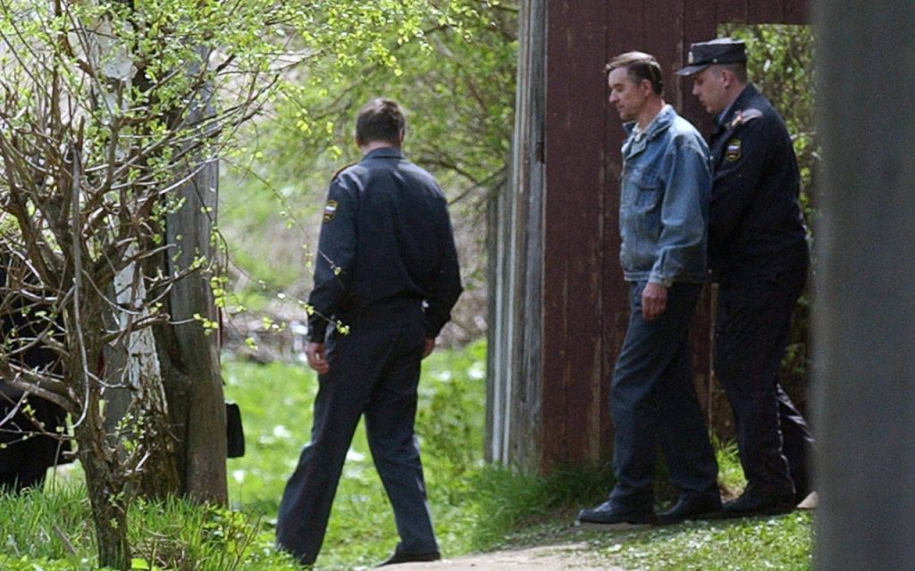 Skopinsky maniac Viktor Mokhov during his arrest