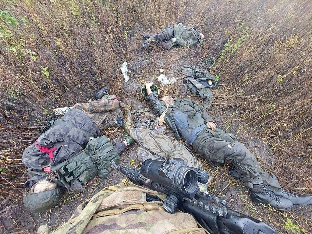 Трупы русских бойцов