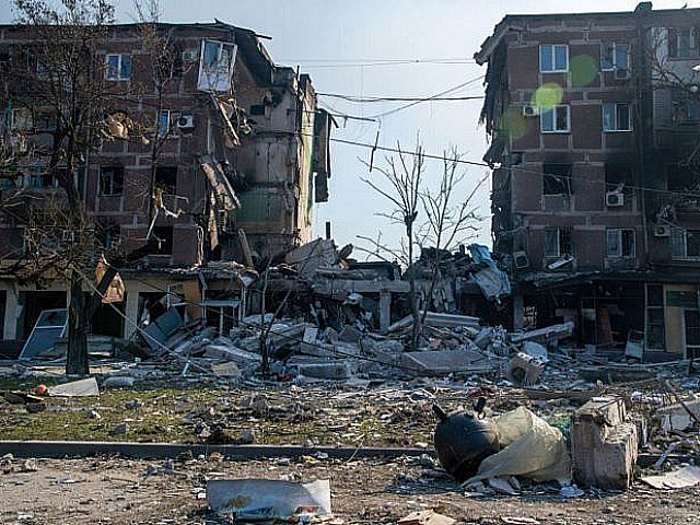 Украина. Мариуполь. Разрушенные дома