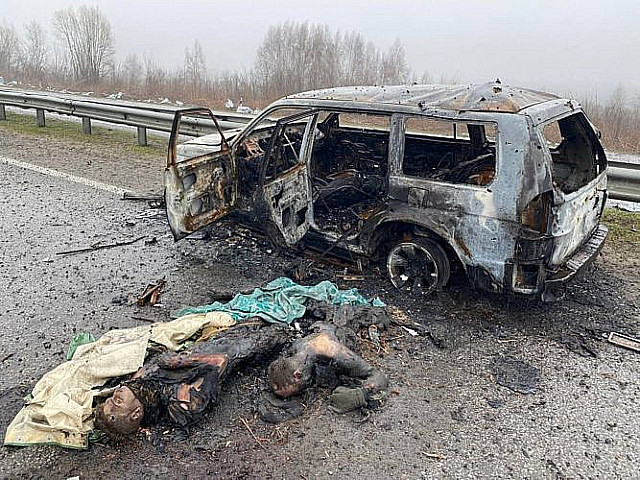 Трупы украинцев и сожженный автомобиль. Киевская область. Украина